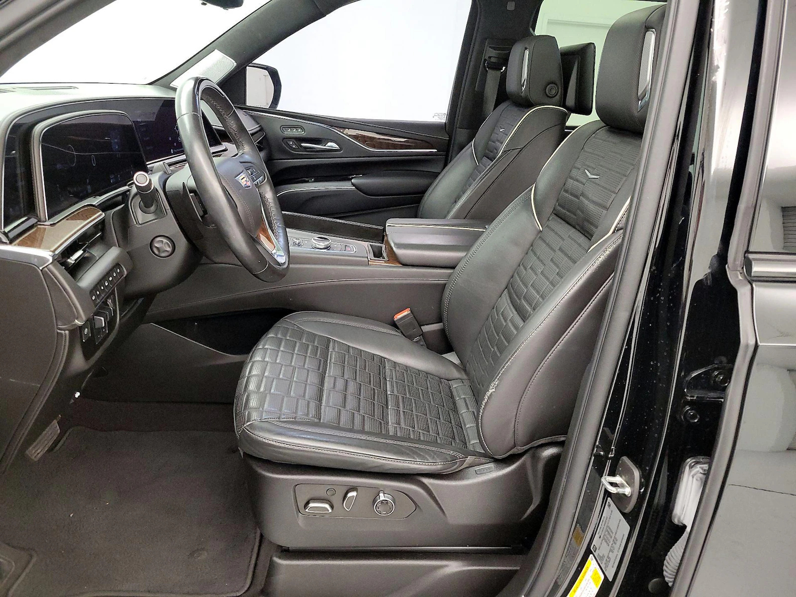 2022 Cadillac Escalade Sport Platinum